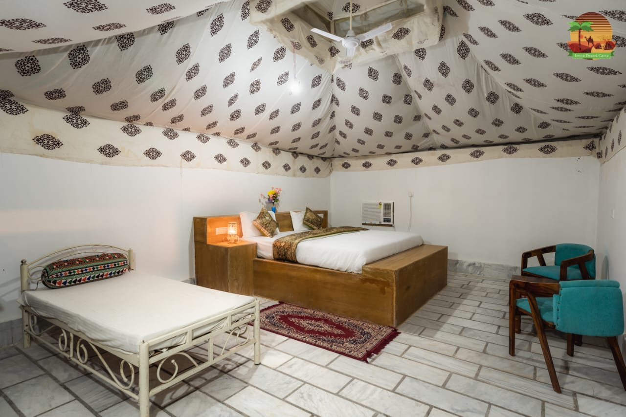 Luxury tent stay in Jaisalmer